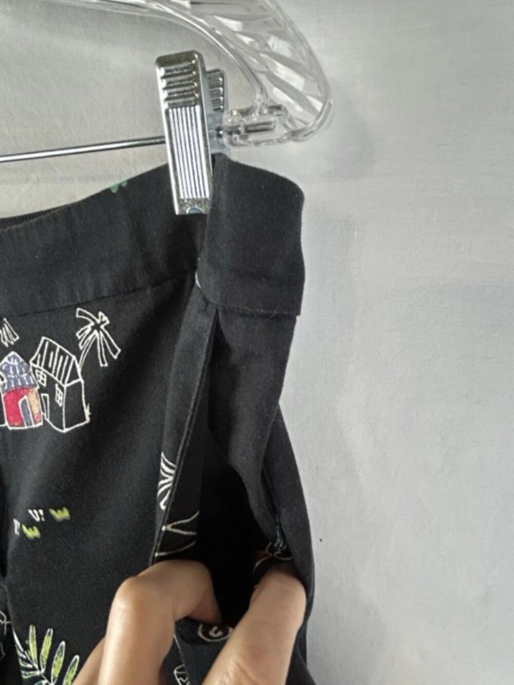 Chico’s Artistic Village Print Crop Pants XL Global Boho Wearable Art - Picture 4 of 12